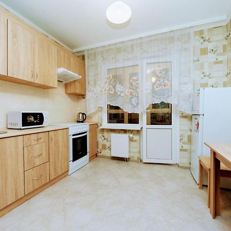 Новая квартира на метро Осокорки, Позняки Киев Экстерьер фото